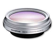 Olympus Complément Optique Macro MCON-P01 dédié aux optiques M Zuiko : 14 - 42 mm II, 14 - 150 mm et 40 - 150 mm