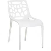 Chaise à Dossier Ajouré Décoratif en Plastique Blanc