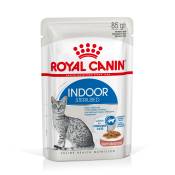 12x85g sachets Royal Canin Indoor Sterilised en sauce - pour chat