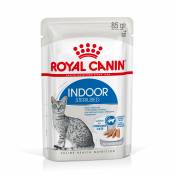 Royal Canin Home Life Indoor 27 pour chat - en complément : 12 x 85 g sachets Royal Canin Indoor Sterilised en mousse