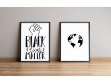 Lot de 2 tableaux encadrés en noir motivum l74xh51cm motif black lives matter / carte du monde noir