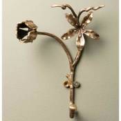 Chehoma - Patère fleuri patine laiton 13x4x17cm - Doré