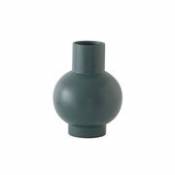 Vase Strøm Small / H 16 cm - Céramique / Fait main