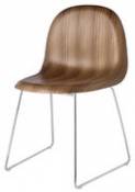 Chaise 3D / Coque noyer & pieds métal - Gubi bois