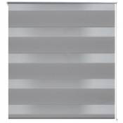 Store enrouleur gris tamisant 70 x 120 cm fenêtre