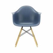Chaise DAW - Eames Plastic Armchair / (1950) - Pieds bois clair - Vitra bleu en plastique