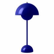 Lampe de table Flowerpot VP3 / H 50 cm - By Verner Panton, 1968 - &tradition bleu en métal
