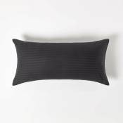 Homescapes - Taie d'oreiller Noir 100% coton Egyptien 330 fils 80 x 80 cm - Noir