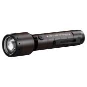 Lampe Torche LED P6R Signature Rechargeable LedLenser - 1400 Lumens - 240 m distance d'éclairage - 60 h d'autonomie