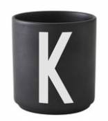 Mug A-Z / Porcelaine - Lettre K - Design Letters noir en céramique