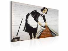 Tableau sur toile décoration murale image imprimée cadre en bois à suspendre femme de ménage à londres par banksy 120x80 cm 11_0003384