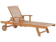 Chaise longue en bois naturel