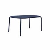 Table ovale Toní Tavolo / 160 x 90 cm - Trou pour parasol + bougeoir amovible - Fatboy bleu en métal