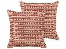 Lot de 2 coussins en coton à motif géométrique rouge et beige 45 x 45 cm deglupta 350755