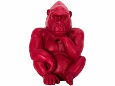 Gorille assis en magnésia 54 cm rouge