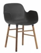 Chaise Form / Pied noyer - Normann Copenhagen noir en plastique