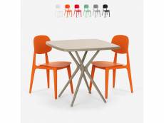 Table moderne carré beige 70x70 + 2 chaises design