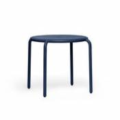 Table ronde Toní Bistreau / Ø 80 cm - Trou pour parasol + bougeoir amovible - Fatboy bleu en métal