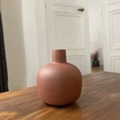 Decoclico Factory - Vase bonbonne en métal terracotta