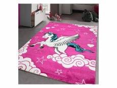Tapis salon 120x170 licorne volante rose oeko tex idéal pour la chambre