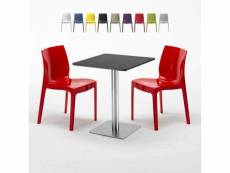 Table carrée 60x60 cm base argent e top noir avec 2 chaises colorées ice pistachio