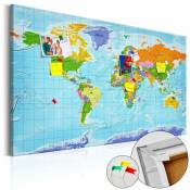 Tableau en liège carte du monde : drapeaux de pays