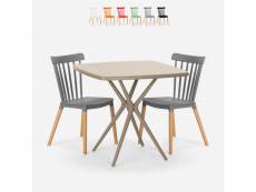 Ensemble d'une table carrée beige 70x70cm et 2 chaises