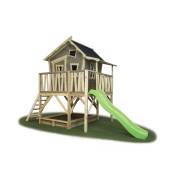 Maison en bois pour enfant