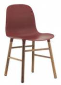 Chaise Form / Pied noyer - Normann Copenhagen rouge en plastique