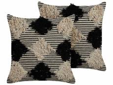 Lot de 2 coussins en coton beige et noir avec motif géométrique touffetés 50 x 50 cm bhusawal 328092