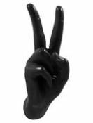 Patère Hand Job - PEACE / Résine - fait main - Thelermont Hupton noir en plastique