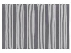 Tapis extérieur à rayures grises 120 x 180 cm delhi 195175