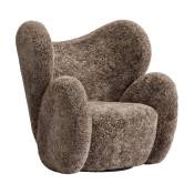 Fauteuil pivotant en peau de mouton Big Big Chair -