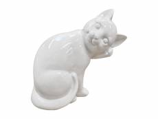 Statue petit chat blanc assis avec patte sur son museau h23 cm - cat 75087945
