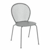 Chaise empilable Lorette / Métal perforé - Fermob gris en métal