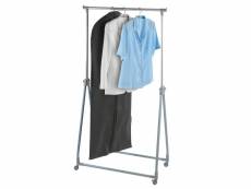 Foldable coat hanger rack