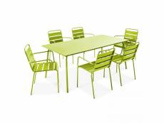 Ensemble table de jardin et 6 fauteuils en métal vert