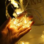 Guirlande Lumineuse de Noël, 3M 20 LED Guirlande Lumineuse Flocon de Neige à Piles Décoration de Noël Guirlande Lumineuse pour Noël, Maison, Jardin,