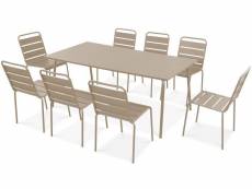 Table de jardin et 8 chaises en métal, palavas