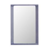 Miroir en bois laqué lila 80x55cm Arced - Muuto