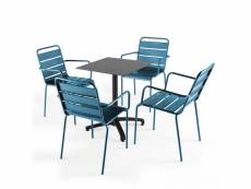 Ensemble table de jardin stratifié gris et 4 fauteuils