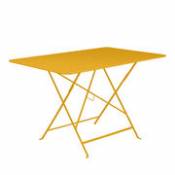 Table pliante Bistro / 117 x 77 cm - 6 personnes - Trou parasol - Fermob jaune en métal