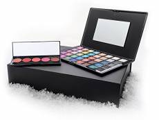 Airbase High-Definition Airbrush Make-Up: Colour Collection